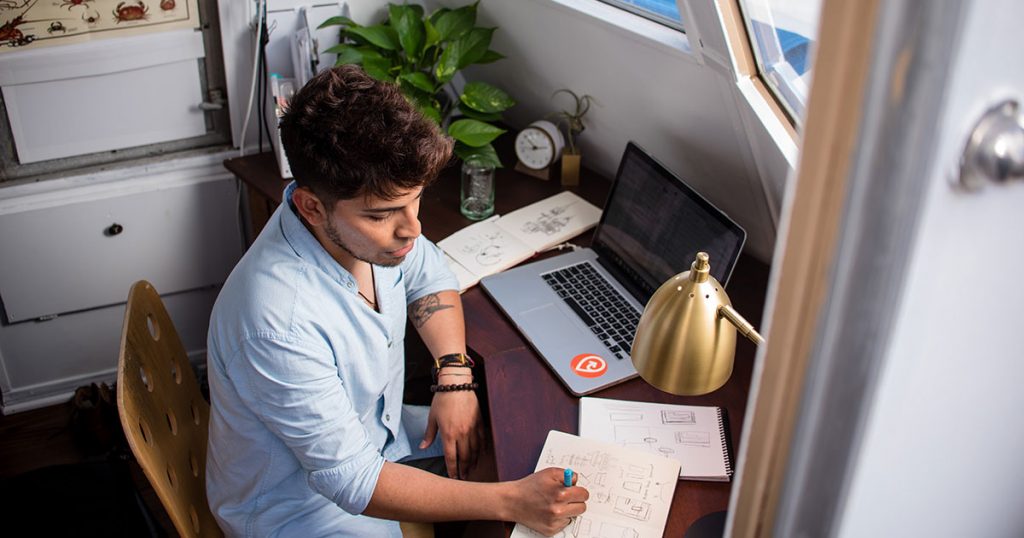 Cómo impulsa el COVID-19