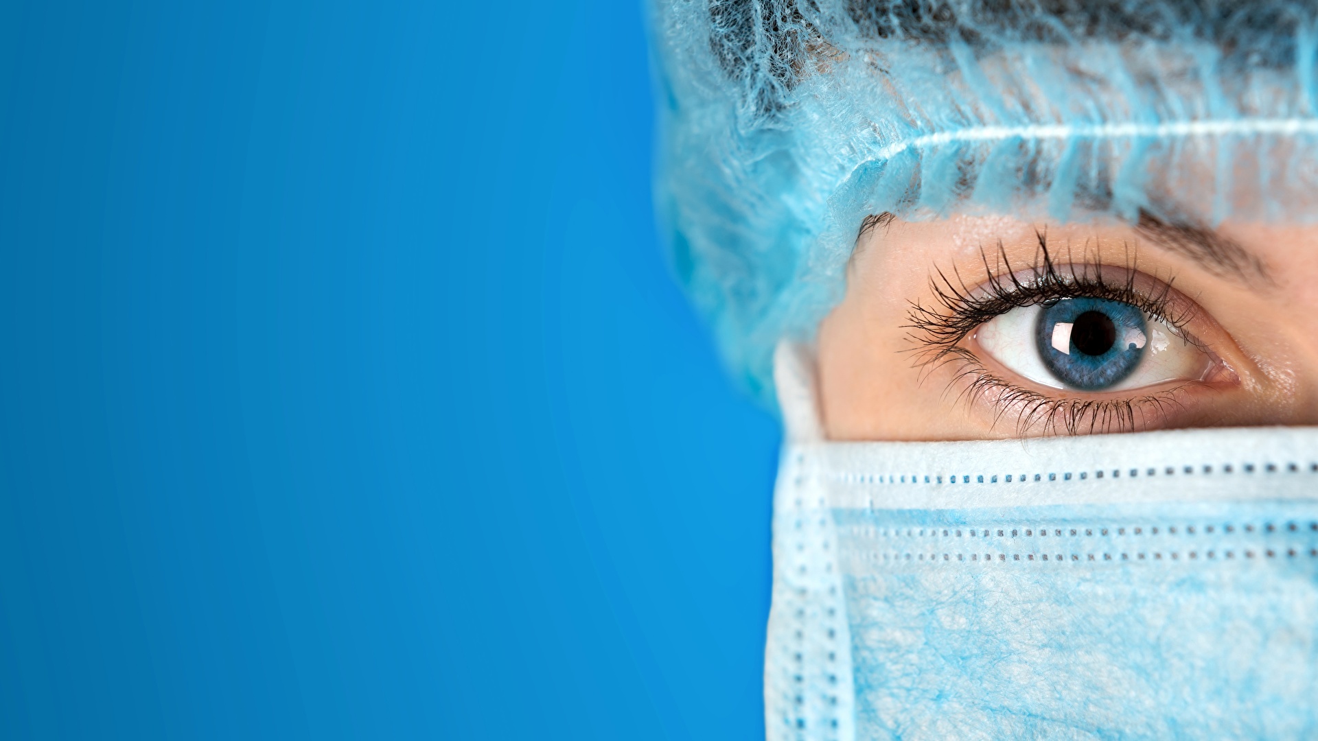 Royal Marsden potencia el agente COVID-19 virtual con IBM Watson