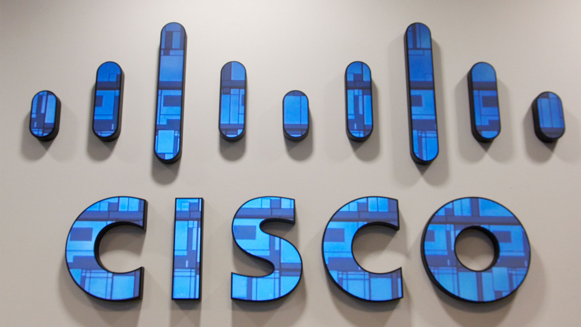 Condenan a Cisco a pagar 1.46 millones de libras por una demanda de patentes de ciberseguridad