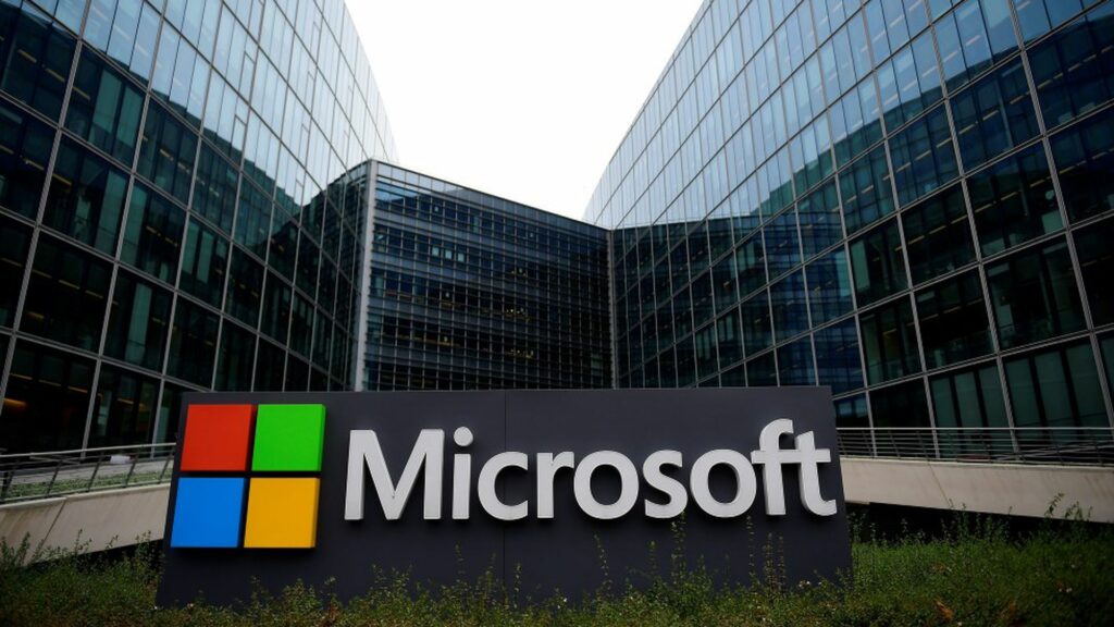 Microsoft se une a Apple en el club de los 2 billones de libras de valoración