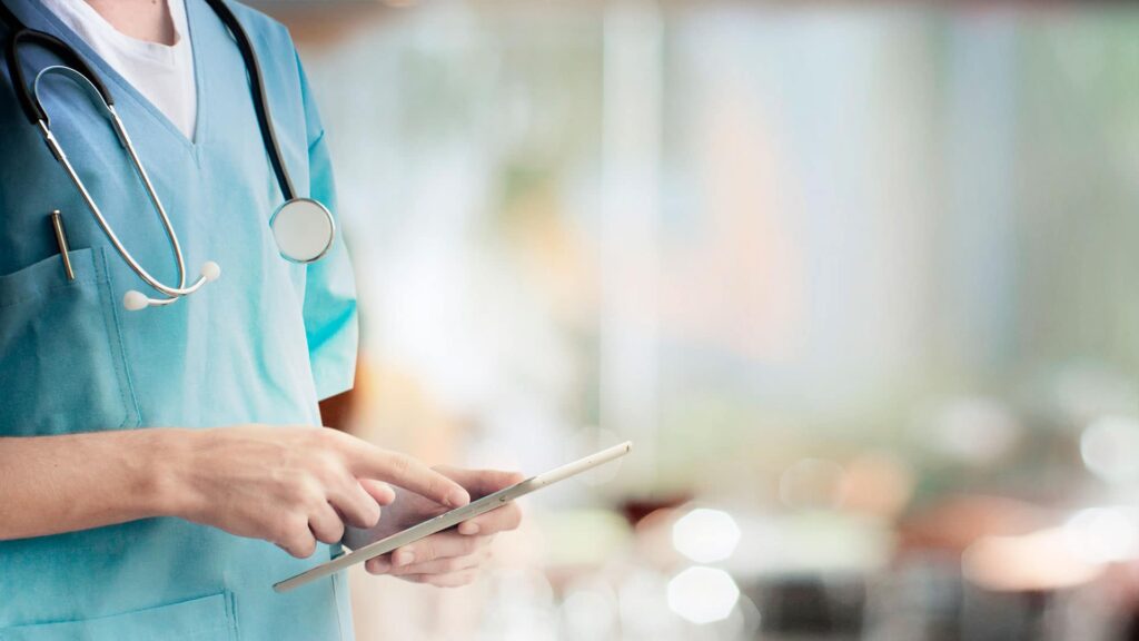 Salesforce mejora su oferta de atención sanitaria en la nube