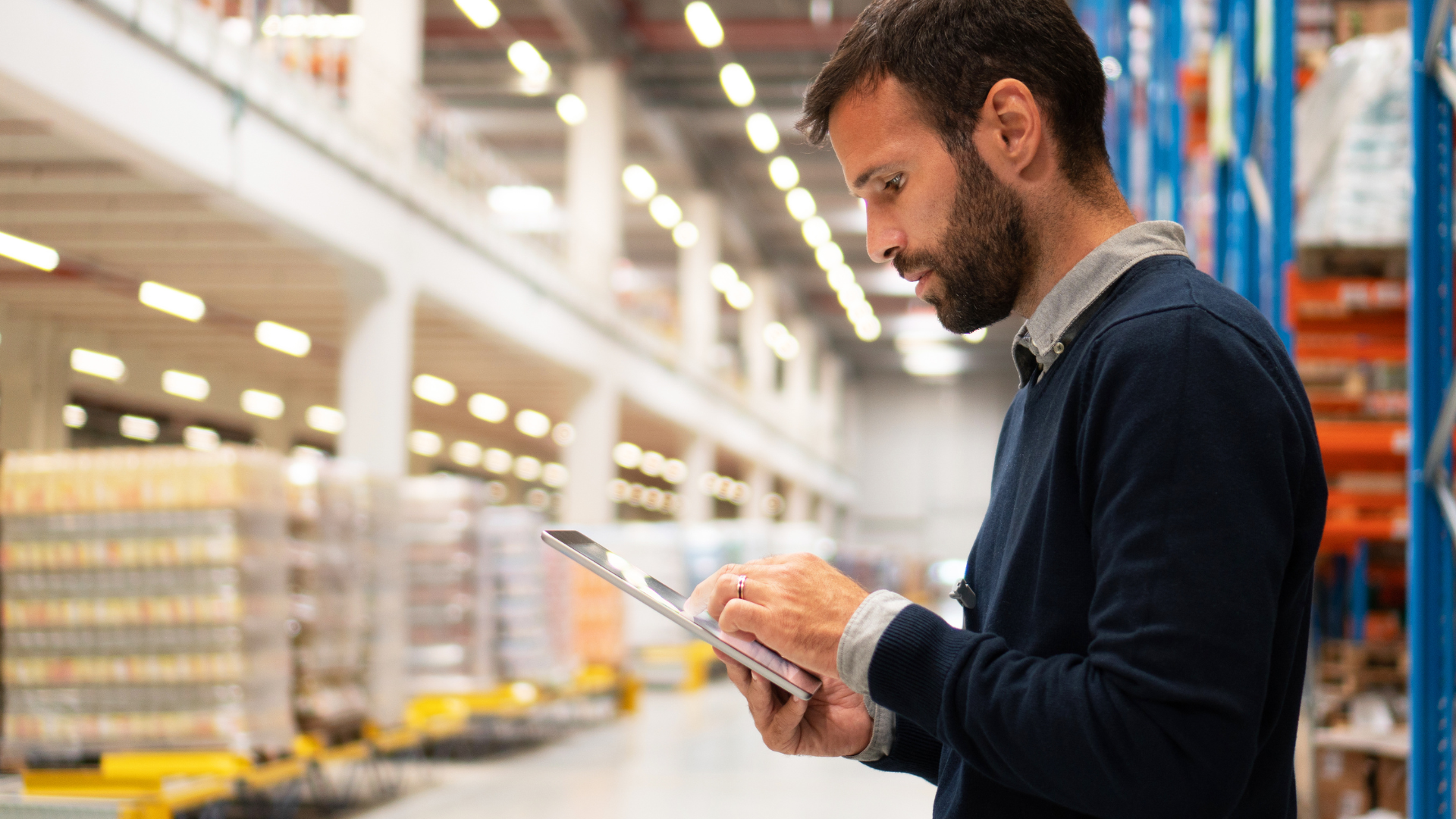 ¿En qué se diferencian un software ERP y un sistema MRP?